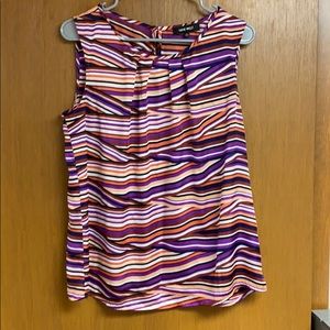 🌸NWOT Multi-color striped sleeveless tank top
